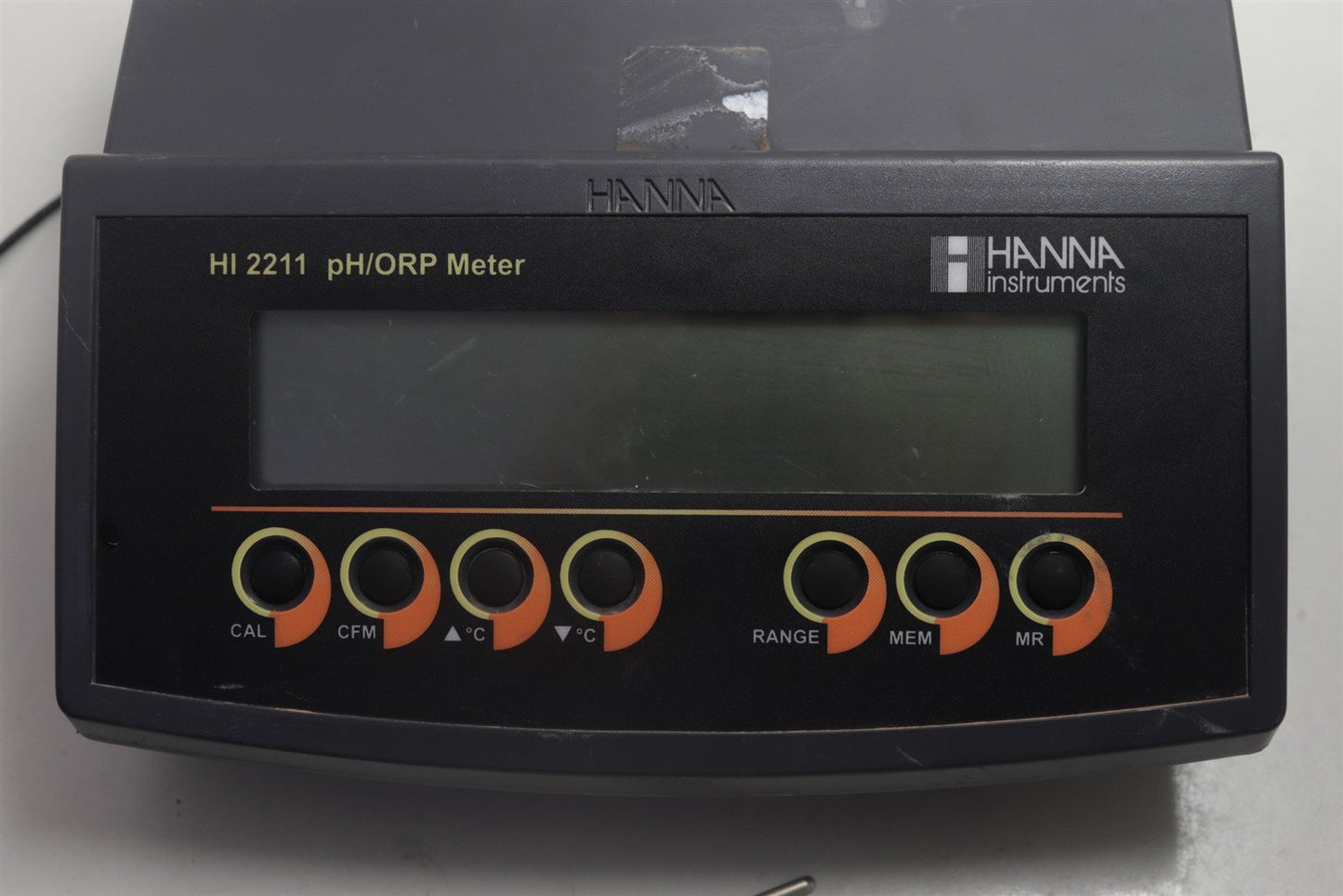Hanna Instruments HI 2211 Bench pH/ORP Meter With Probes & Power Cable