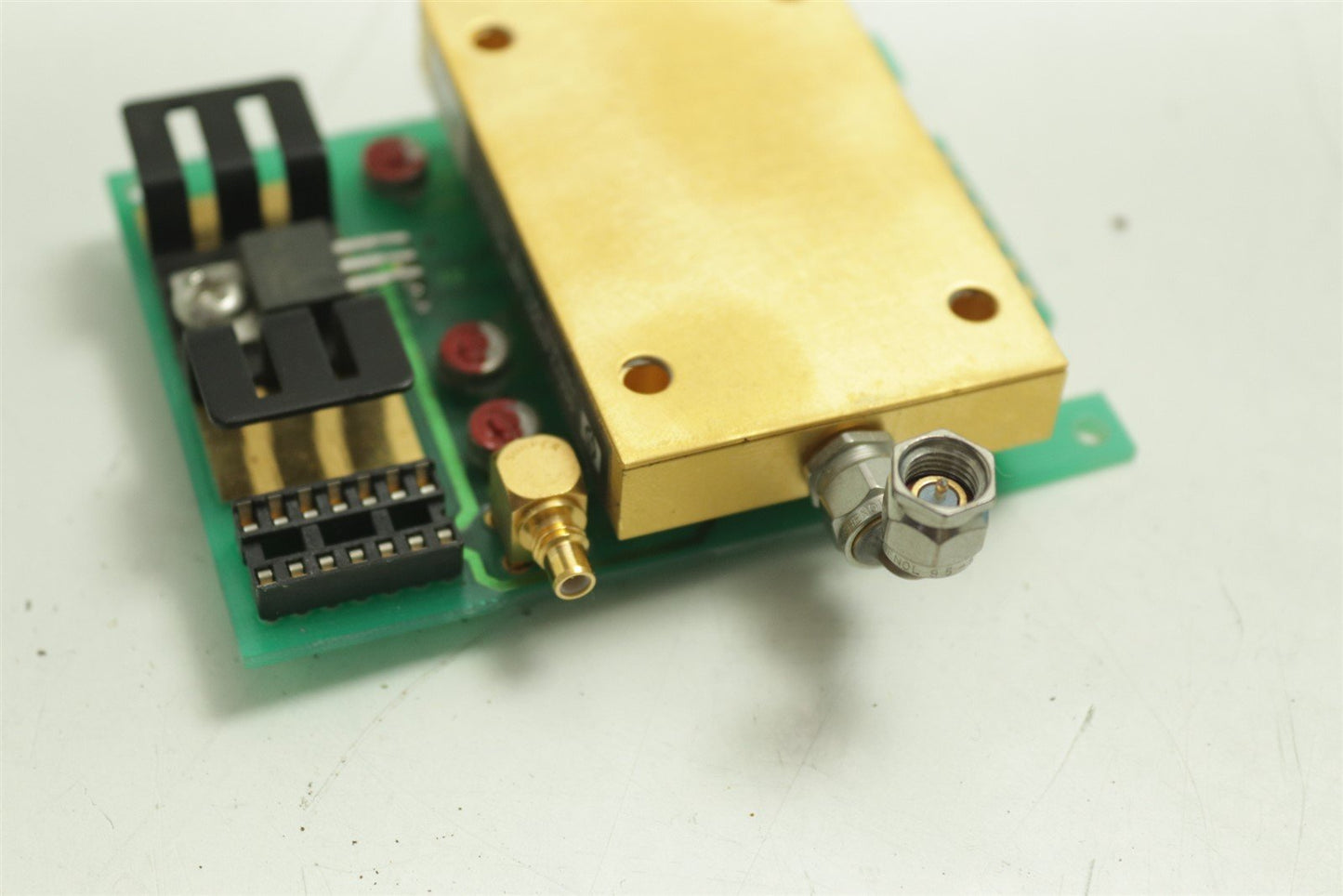 HP Agilent 8672A Signal Generator 2-18GHz 08672-67005 SMA AMP MOD ASSY