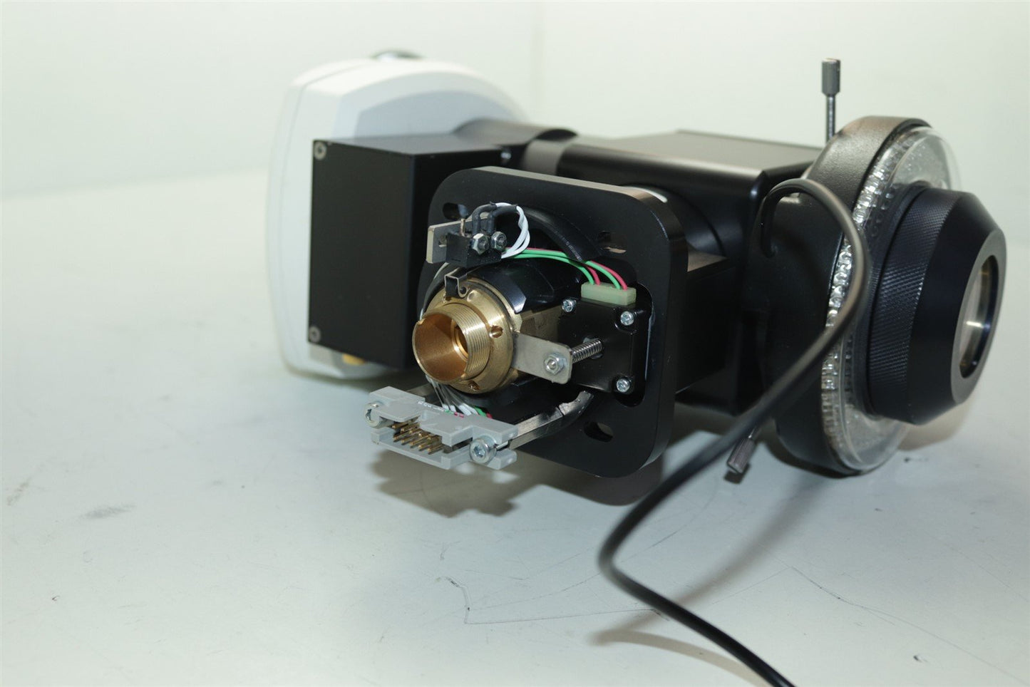 Leica Stereo Zoom Microscope 40X/6 ND: YAG Laser Welding High Power + Autofocus