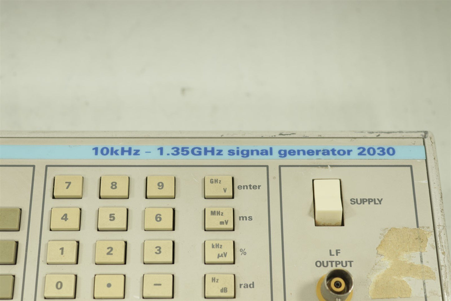 Marconi Instruments 2030 Signal Generator 1.35GHz Complete Front Panel TESTED!