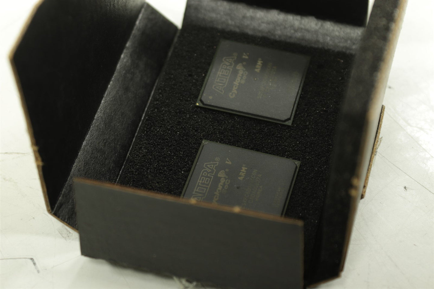 Lot of 2 Altera 5CSXFC6D Cyclone 5CSXFC6D6F31C6N