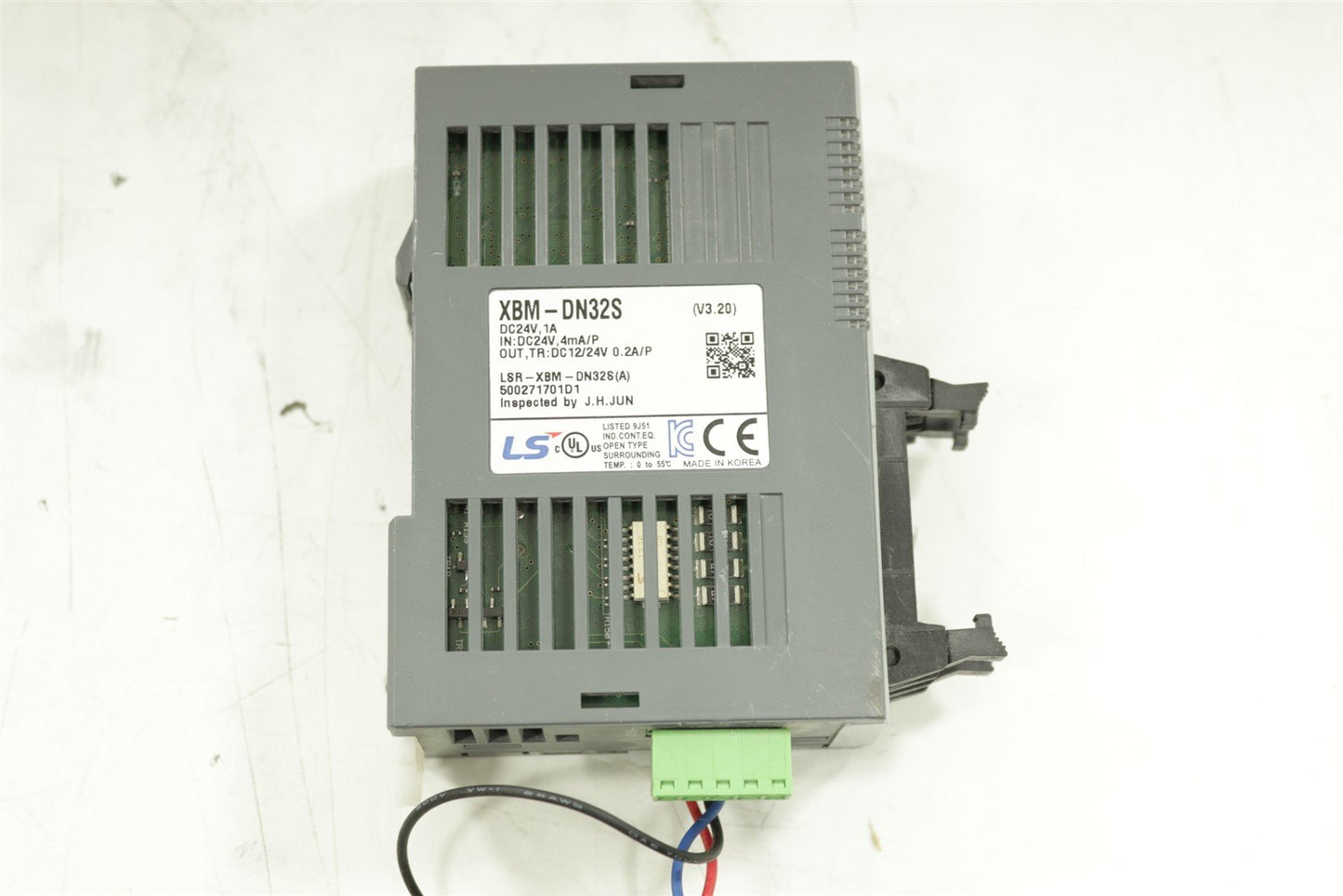 XBM-DN32S DC Input 24V 1A + SAMWONACT XTB-40H Terminal TG7-1H40S