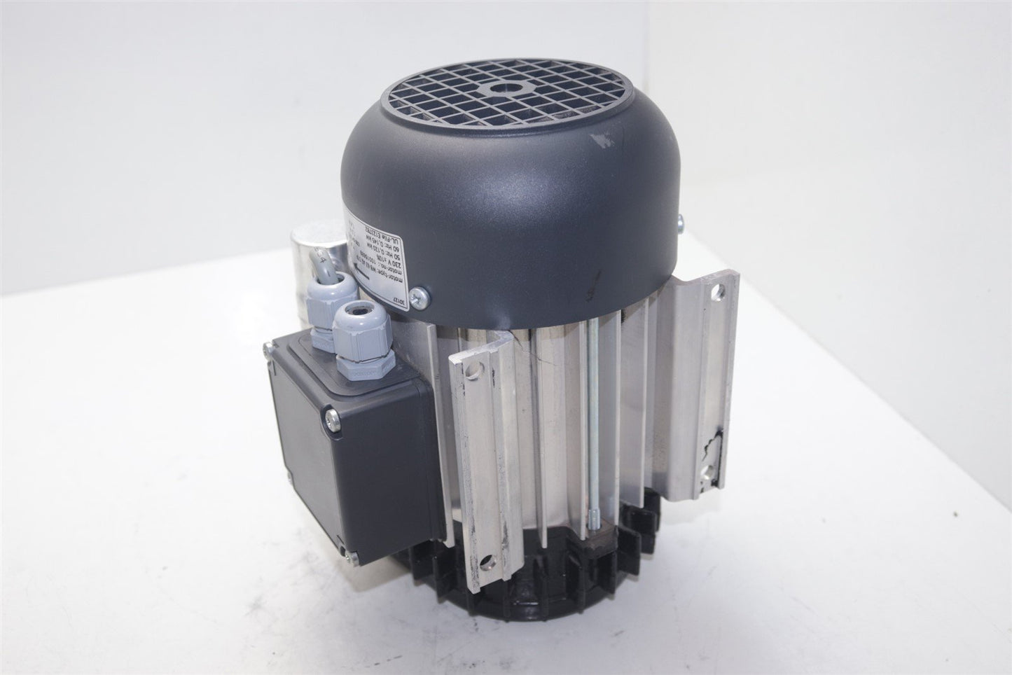 Thomas Picolino VTE 3 Vacuum Pump STP Motor WB 63 A2