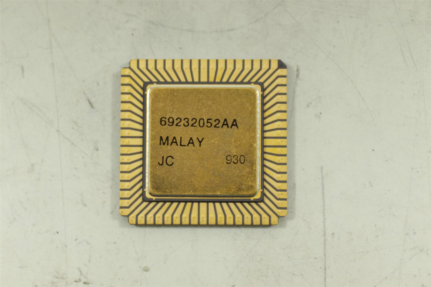 3 CPU Chips: One R80286-10 , Two R80186