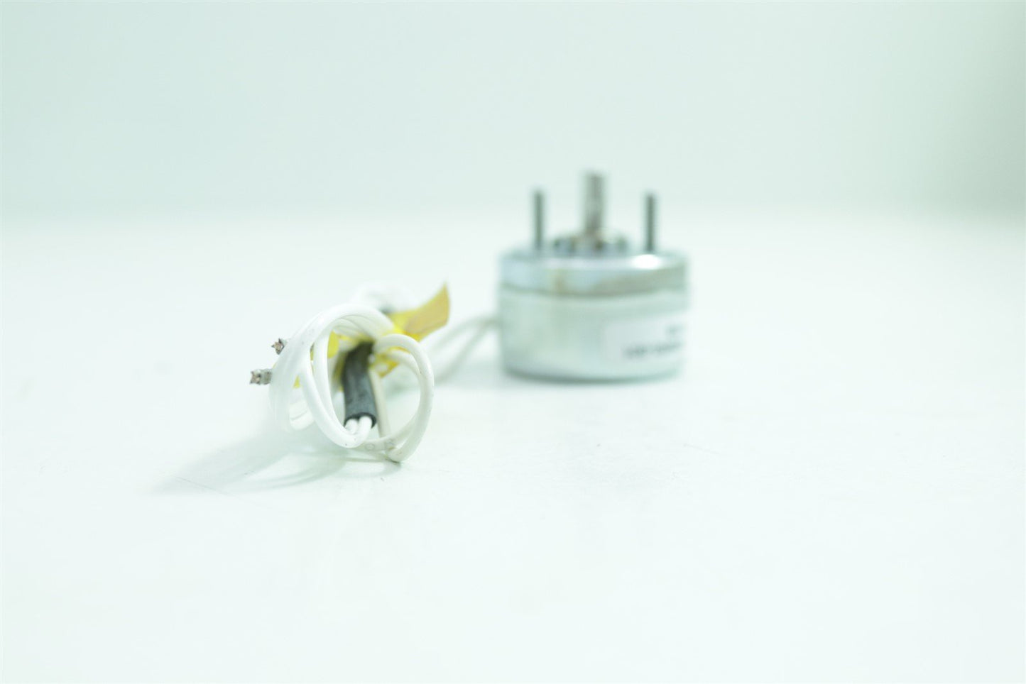 Saia-Burgess CAGE 81840 High Power Laser Shutter Failsafe Rotary Solenoid