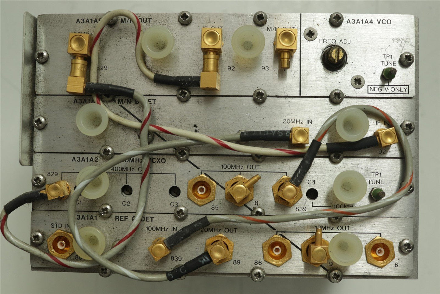 HP Agilent 8672A Signal Generator 2-18GHz Module A3A1Ax