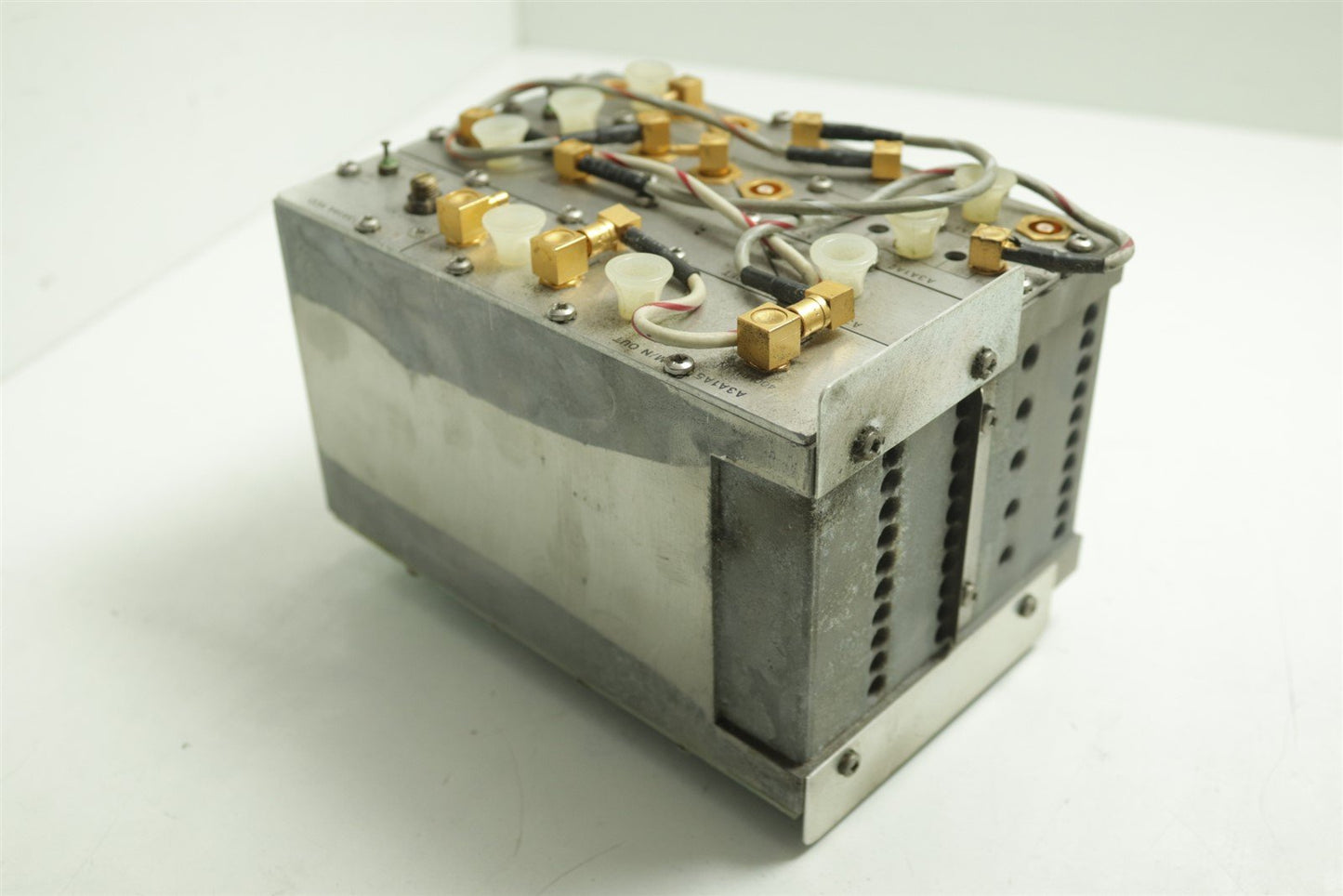 HP Agilent 8672A Signal Generator 2-18GHz Module A3A1Ax
