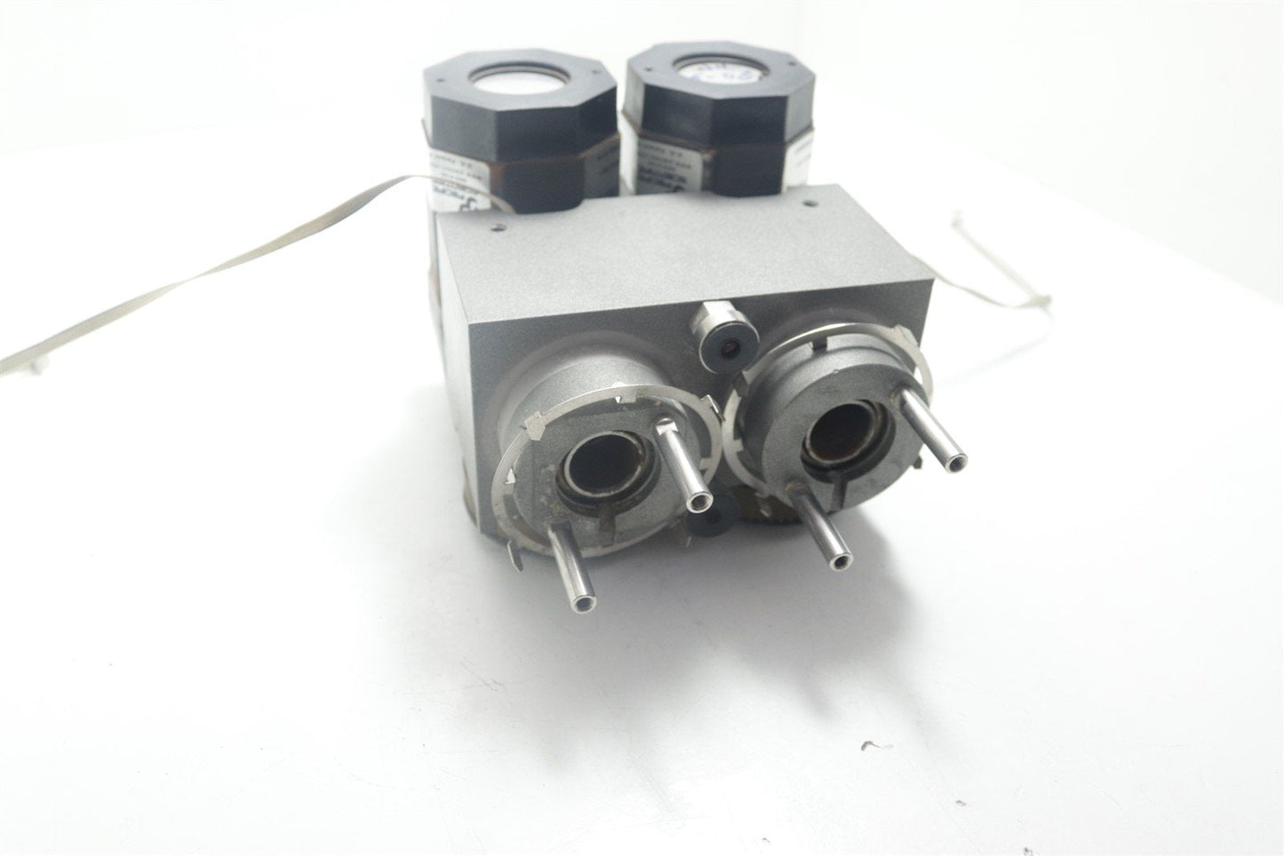 AKTA Explorer Pharmacia Biotech GE P-900 High Pressure Pump HPLC No Pump Head P22NRXALNSNS02