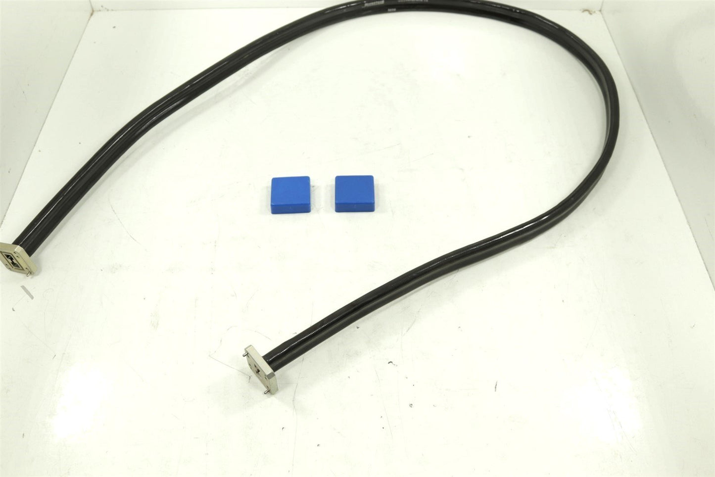NEW Microtech WM71 Waveguide Double Ridge Flexble Cable 150mm MDD650BRN59.1A