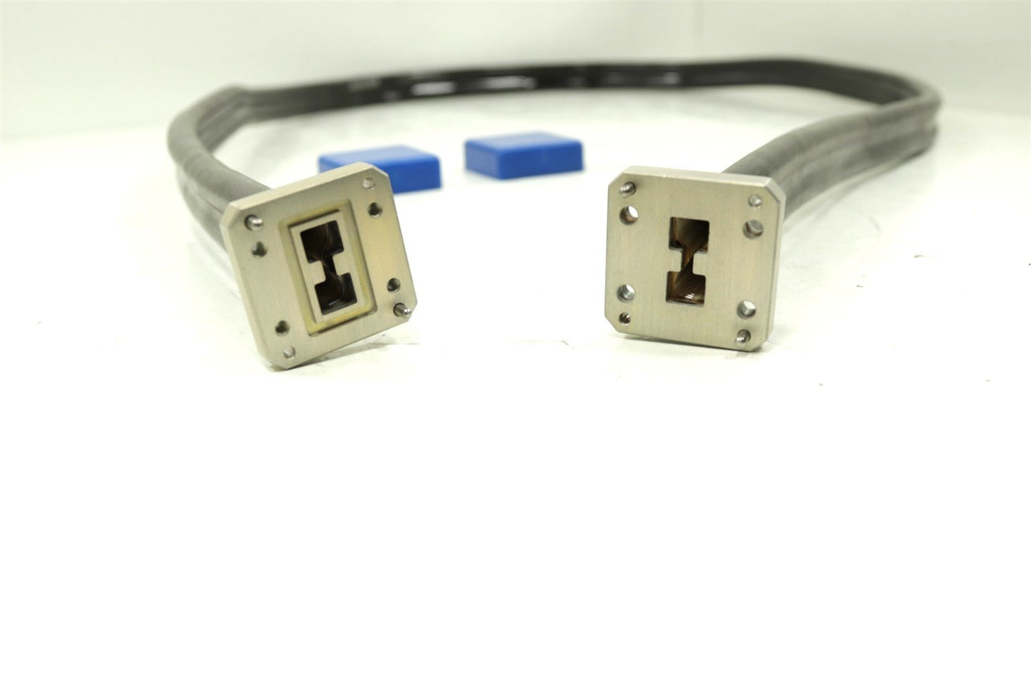 NEW Microtech WM71 Waveguide Double Ridge Flexble Cable 150mm MDD650BRN59.1A