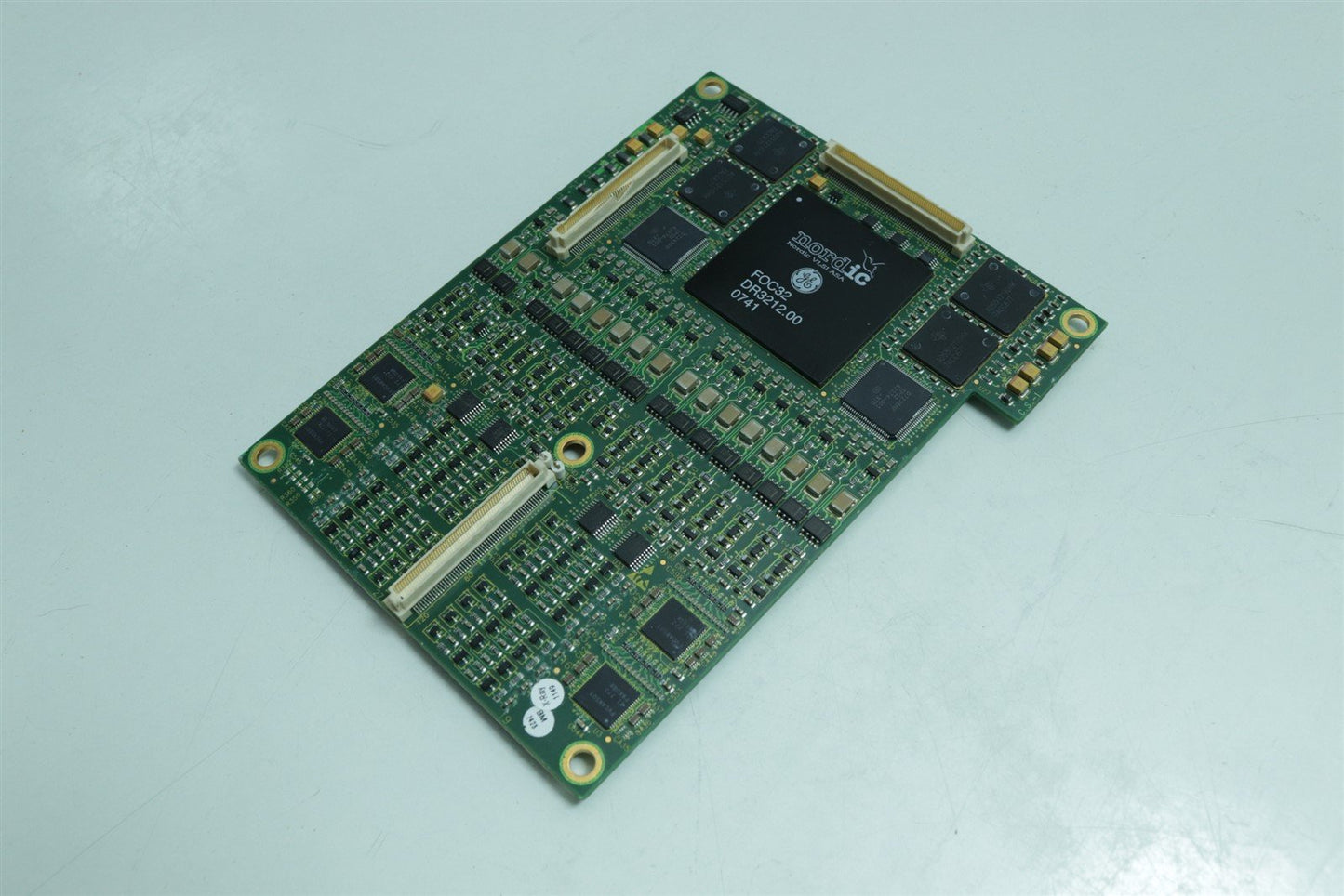 GE HealthCare Vivid i/q S5/S6 TR32 Board V.12 2354258-12 REV:00 S/N:U1239