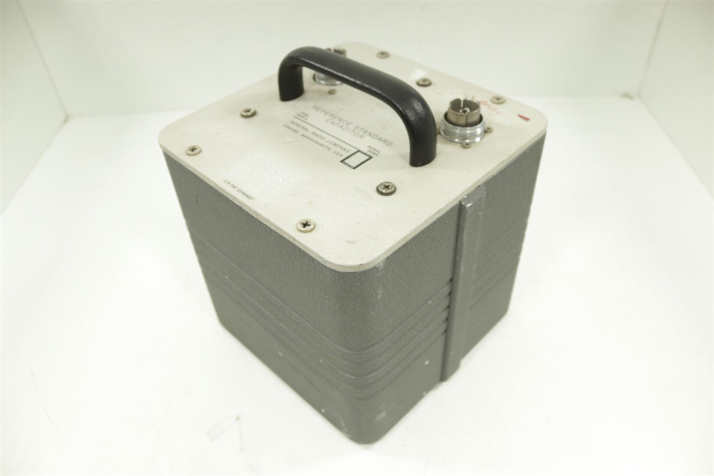 GR Reference Standard Capacitor 1000 pF 1404-A 1000pF
