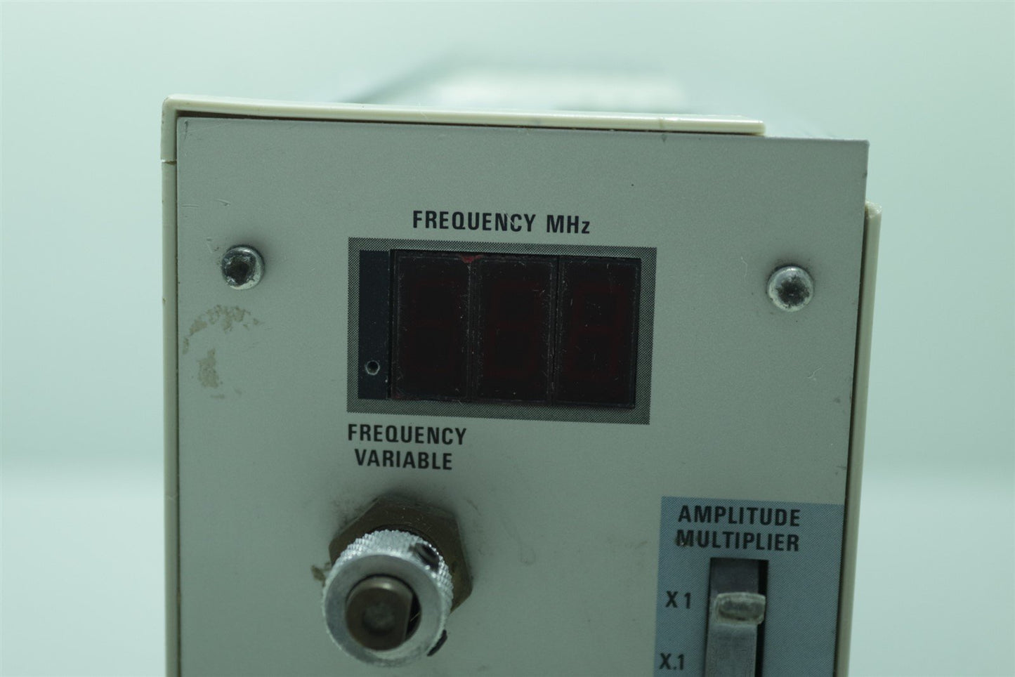 Tektronix SG503 Leveled Sine Wave Generator