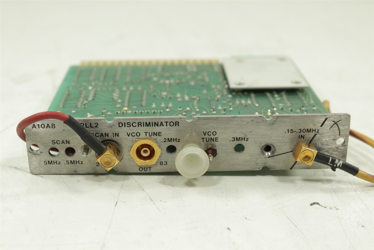 HP 8566B Spectrum Analyzer 100Hz-2.5GHz/2-22GHz Discriminator 85660-60176