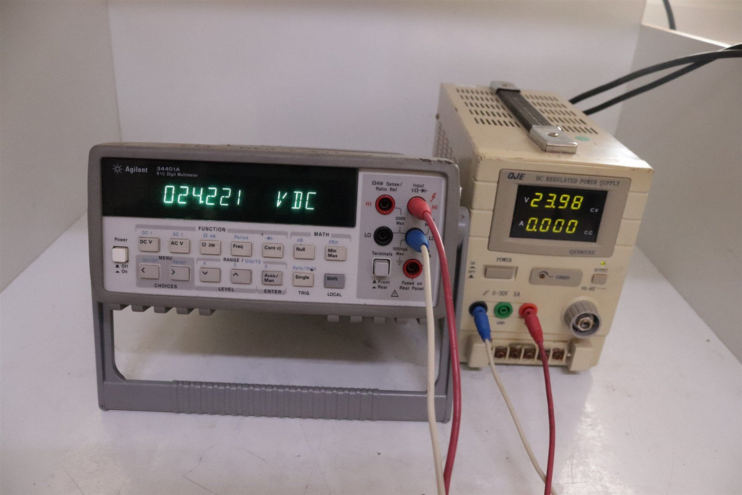 Hp Agilent 34401A 6½ Digit Multimeter Tested Working NOT CALIBRATED