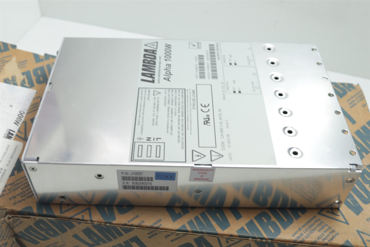 TDK Lambda ALPHA 1000w J10037 I: 94.4VAC / 133-328VDC Output:5V / 3.3V