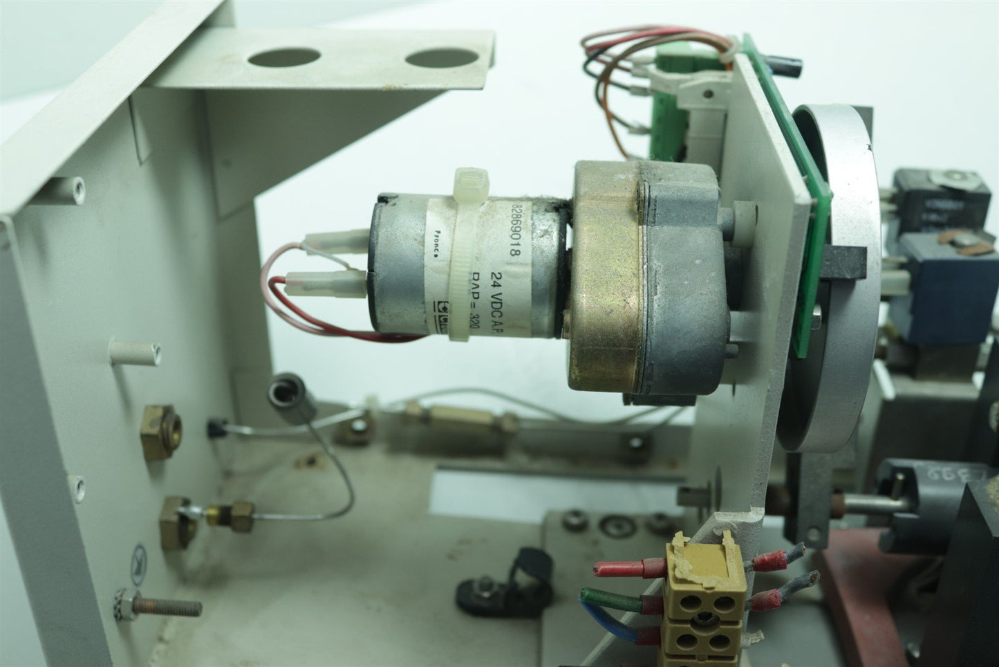 HP Agilent 7694 Headspace Sampler Manipulator/Arm