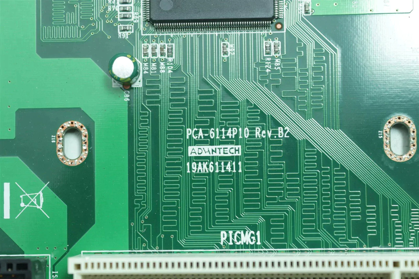 Advantech Industrial Computer 510 Bottom Board / Motherboard PCA-6114P10 REV B2