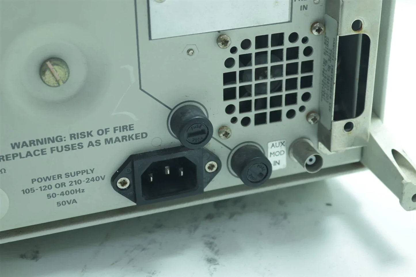 Marconi Instruments 2022D Signal Generator 10kHz - 1GHz