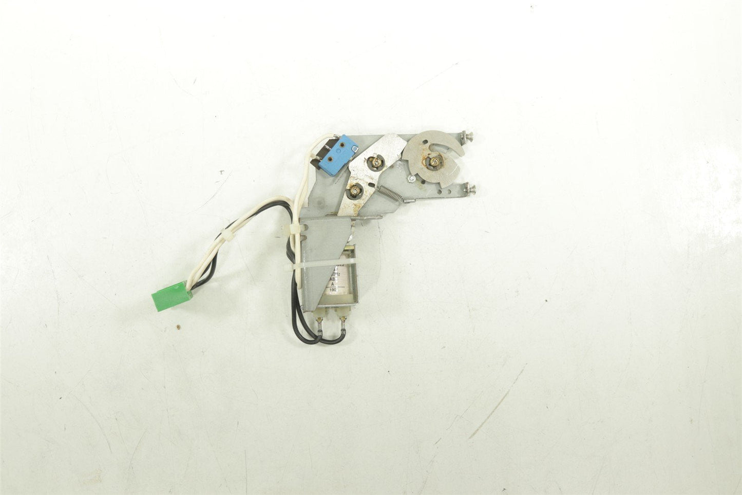 Hettich Universal mikro 20 Centrifuge Mechanical Lid Lock Electric Motor