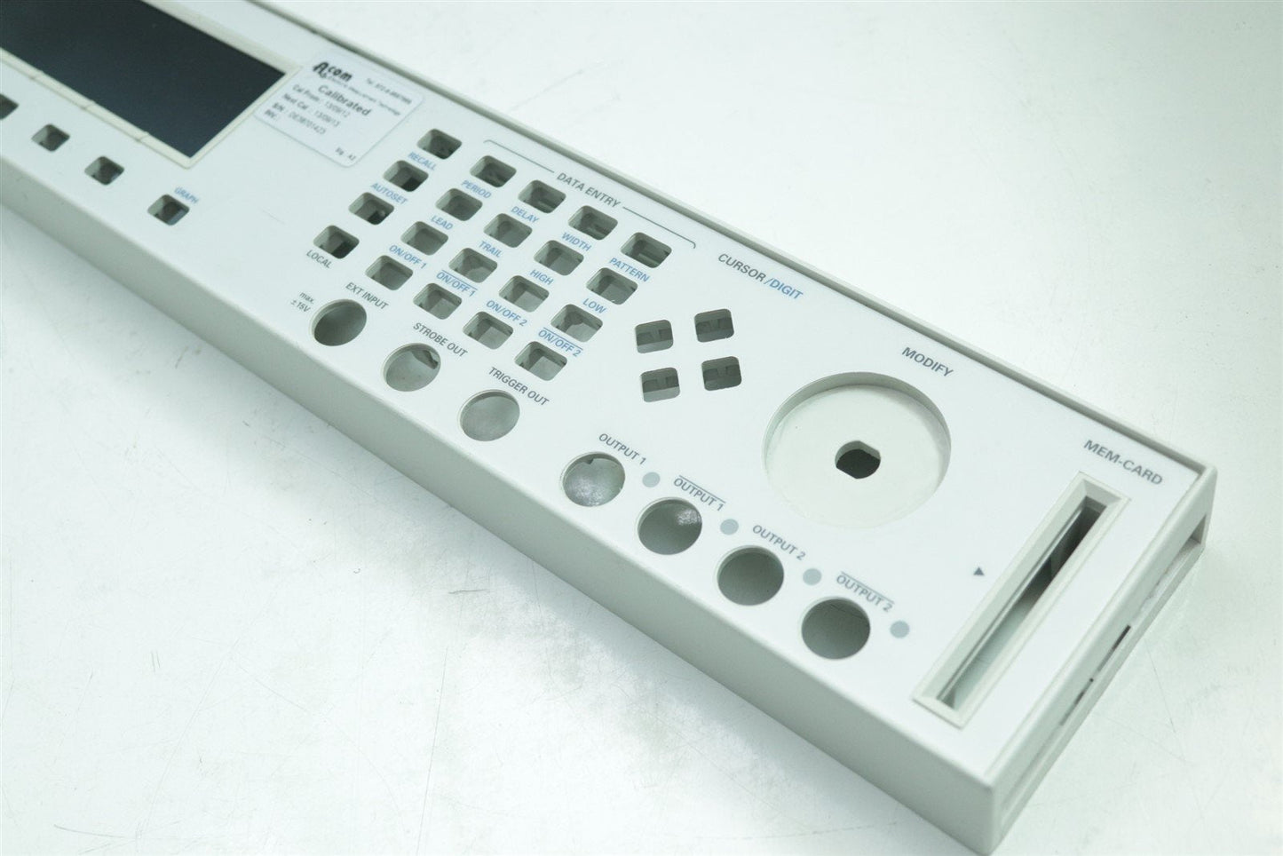 Agilent 81110A Front Panel 165/330MHz