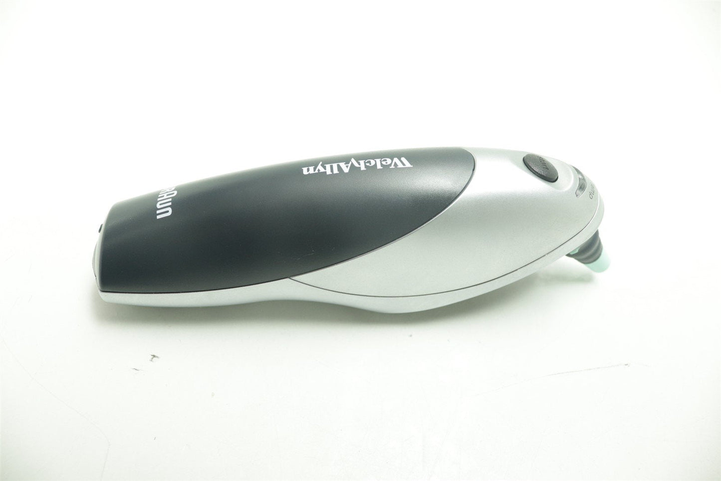 WELCH ALLYN Braun ThermoScan Pro 4000 Ear Thermometer 04000-200 + Dock