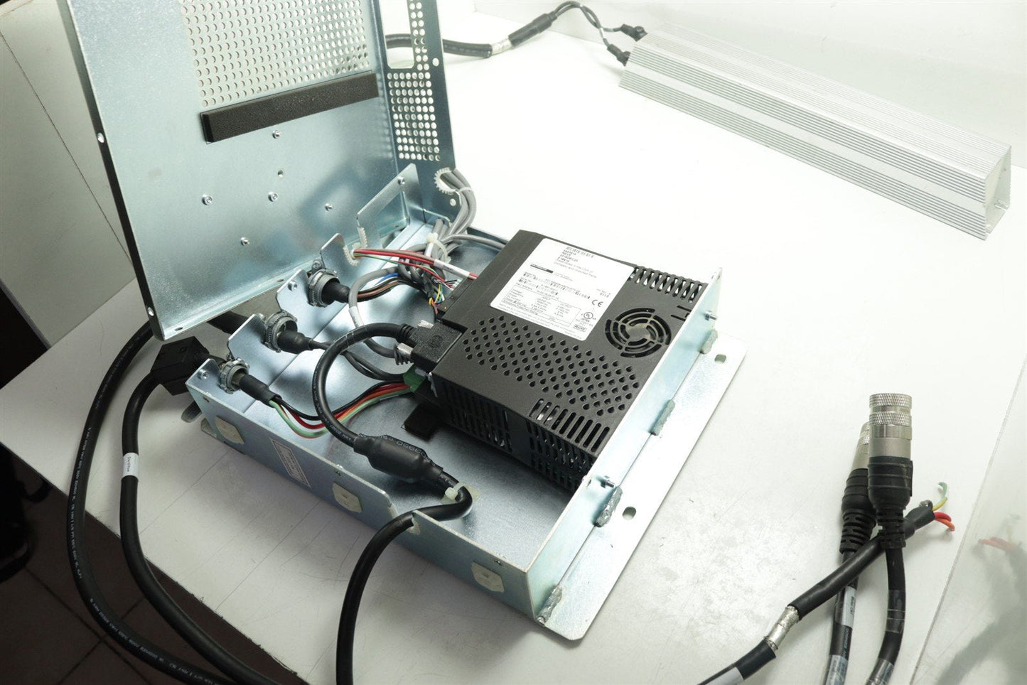 Kollmorgen KC1-M00606-NBCN-0070-GE Servo Drive For GE LightSpeed CT 5492048-2DDW