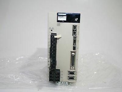 Kornit Yaskawa Electric Corporation Servopack SGD7W-1R6A20A Out: 0-240V 200W