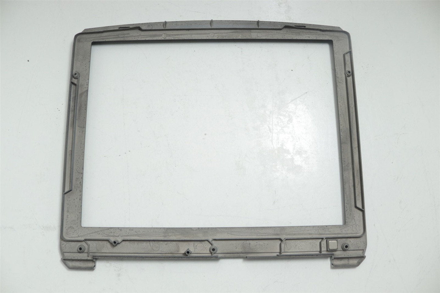 GE HealthCare Vivid i q Ultrasound Screen Front Panel