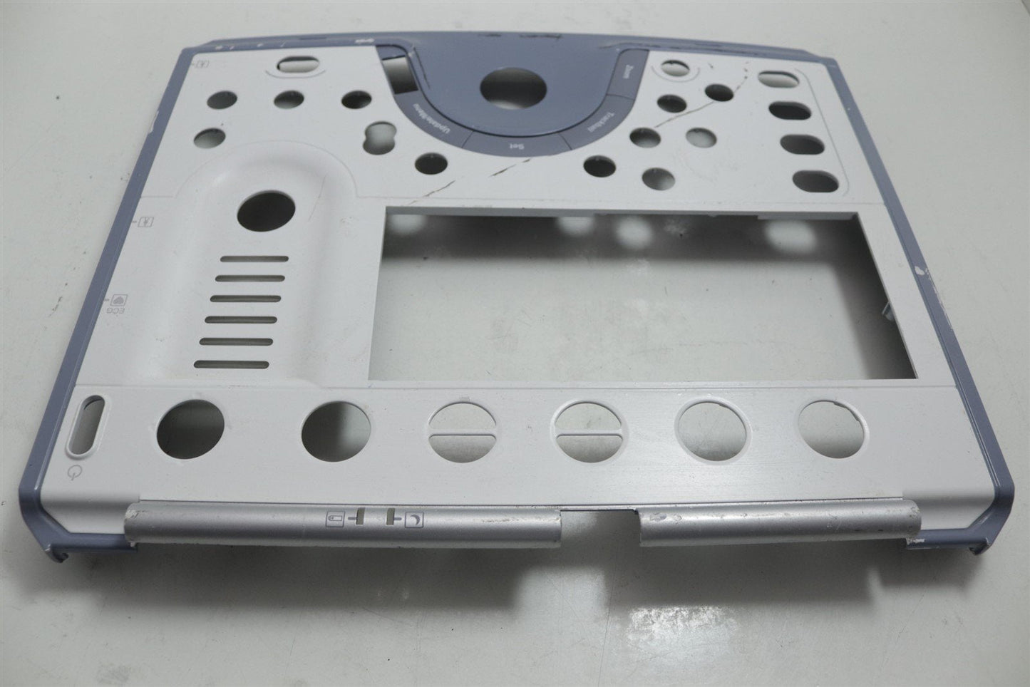 GE HealthCare Vivid i q Ultrasound Keyboard Front Panel