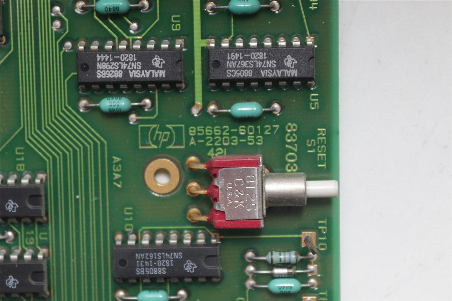 HP Agilent Spectrum Analyzer 8566B Display 85662-60127 Board Assy