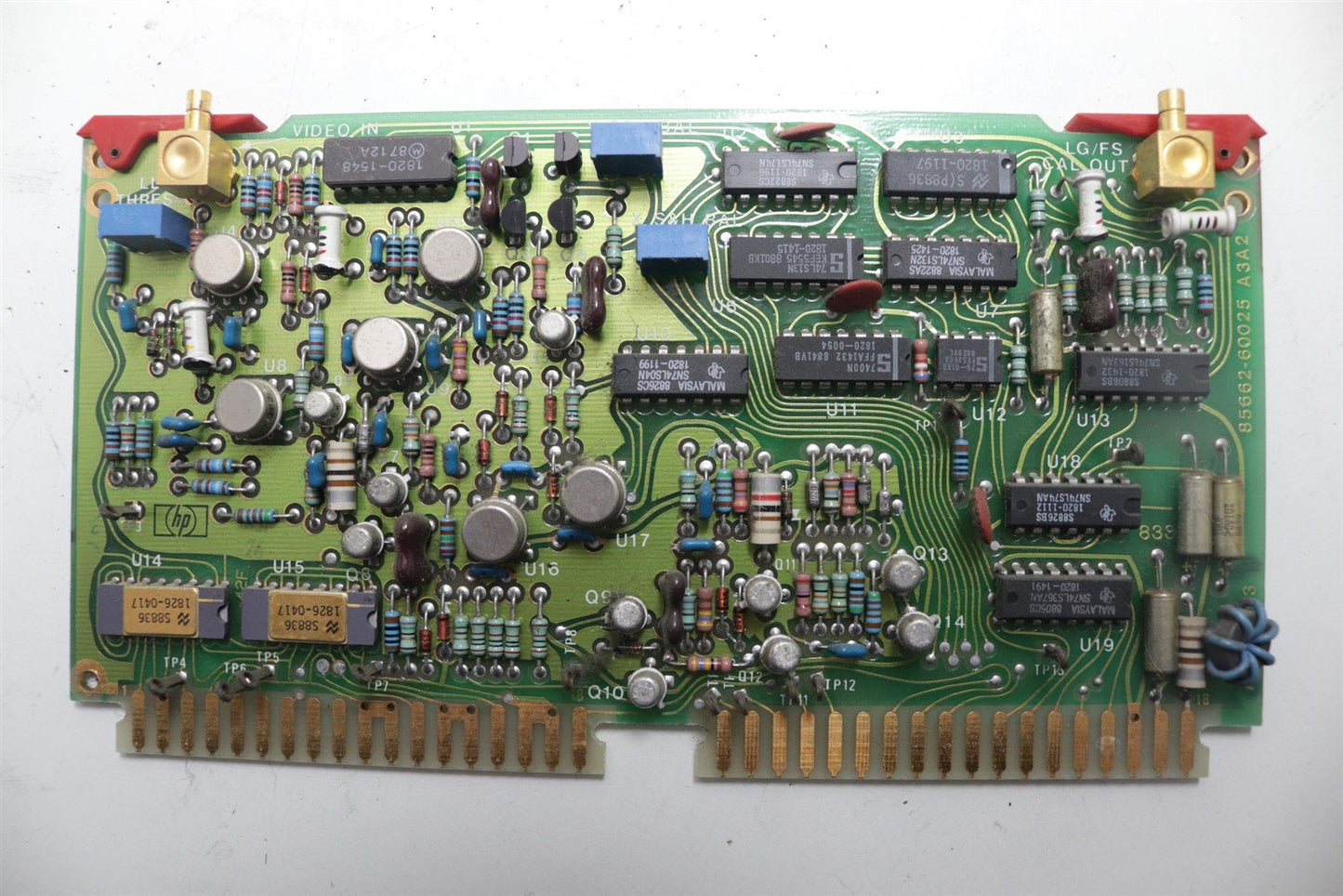 HP Agilent Spectrum Analyzer 8566B Display 85662-60025 Board Assy