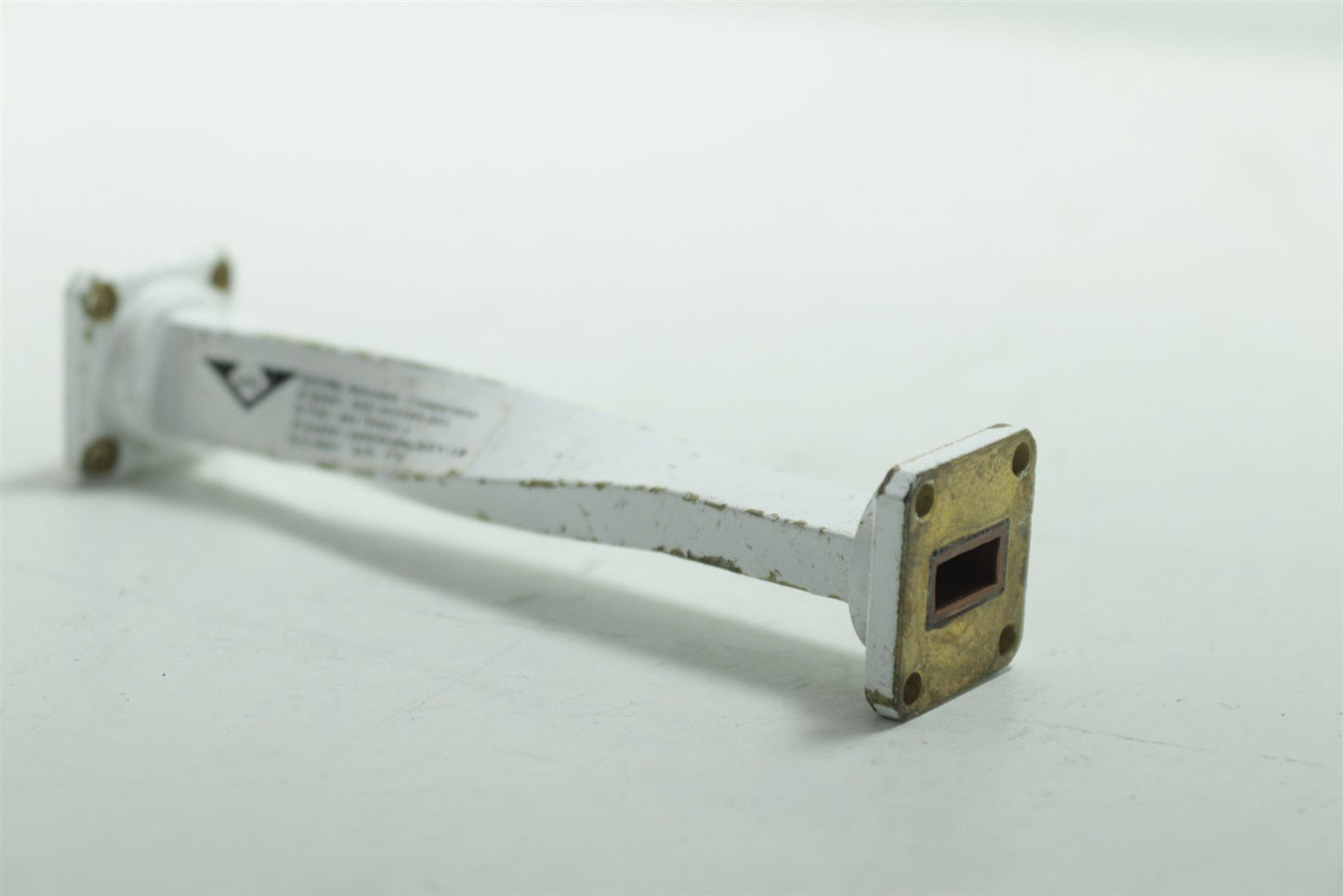 Icic WR-42 Waveguide 3.6 Inch Section, 90 Degree Twist 26GHz