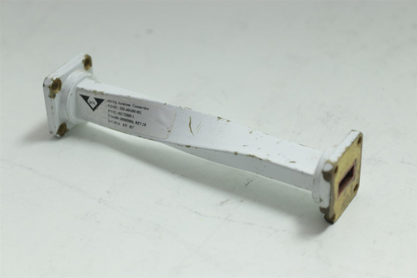 Icic WR-42 Waveguide 3.6 Inch Section, 90 Degree Twist 26GHz Broken Corner