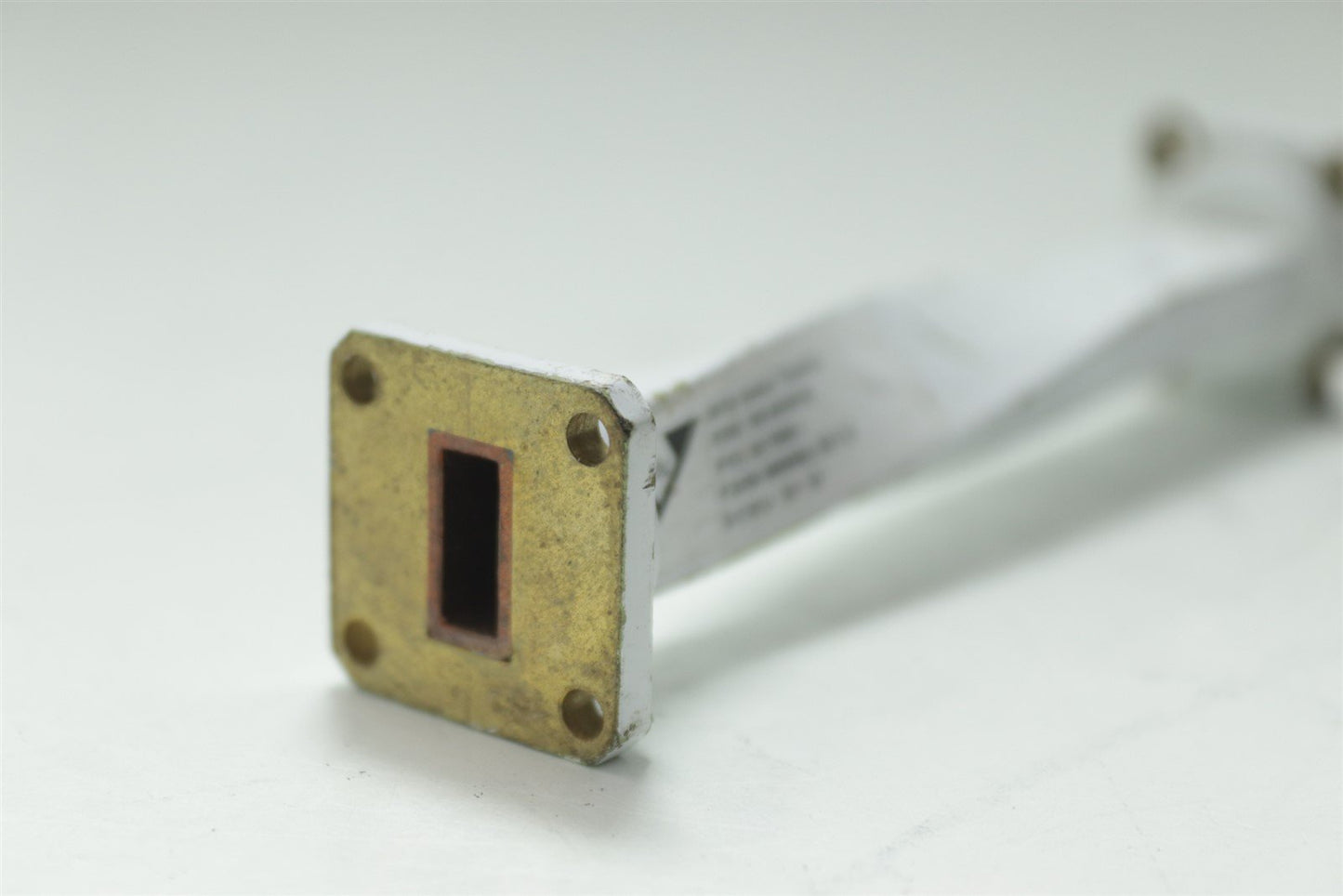 Icic WR-42 Waveguide 3.6 Inch Section, 90 Degree Twist 26GHz Broken Corner