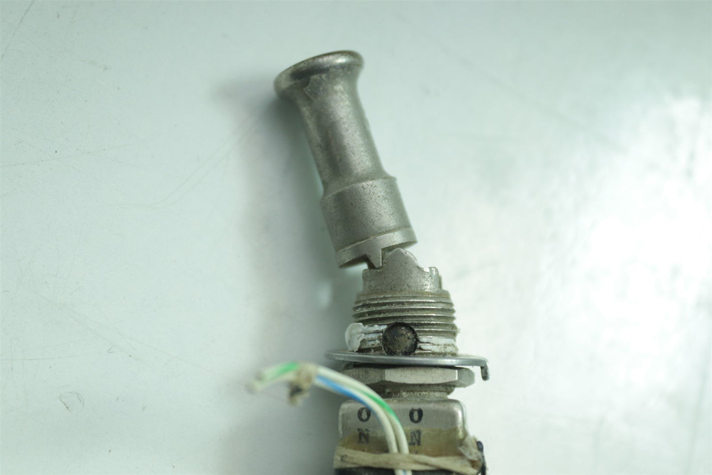 Honeywell Lever Lock Style Toggle Switch