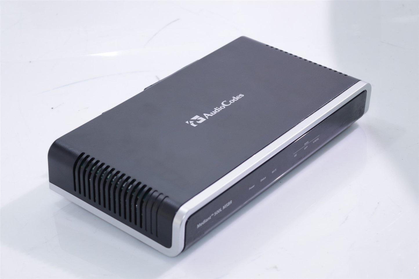 AudioCodes Mediant 500L MSBR M500L-4S4OW-A1GECS-T All-in-one Router GGWL00008