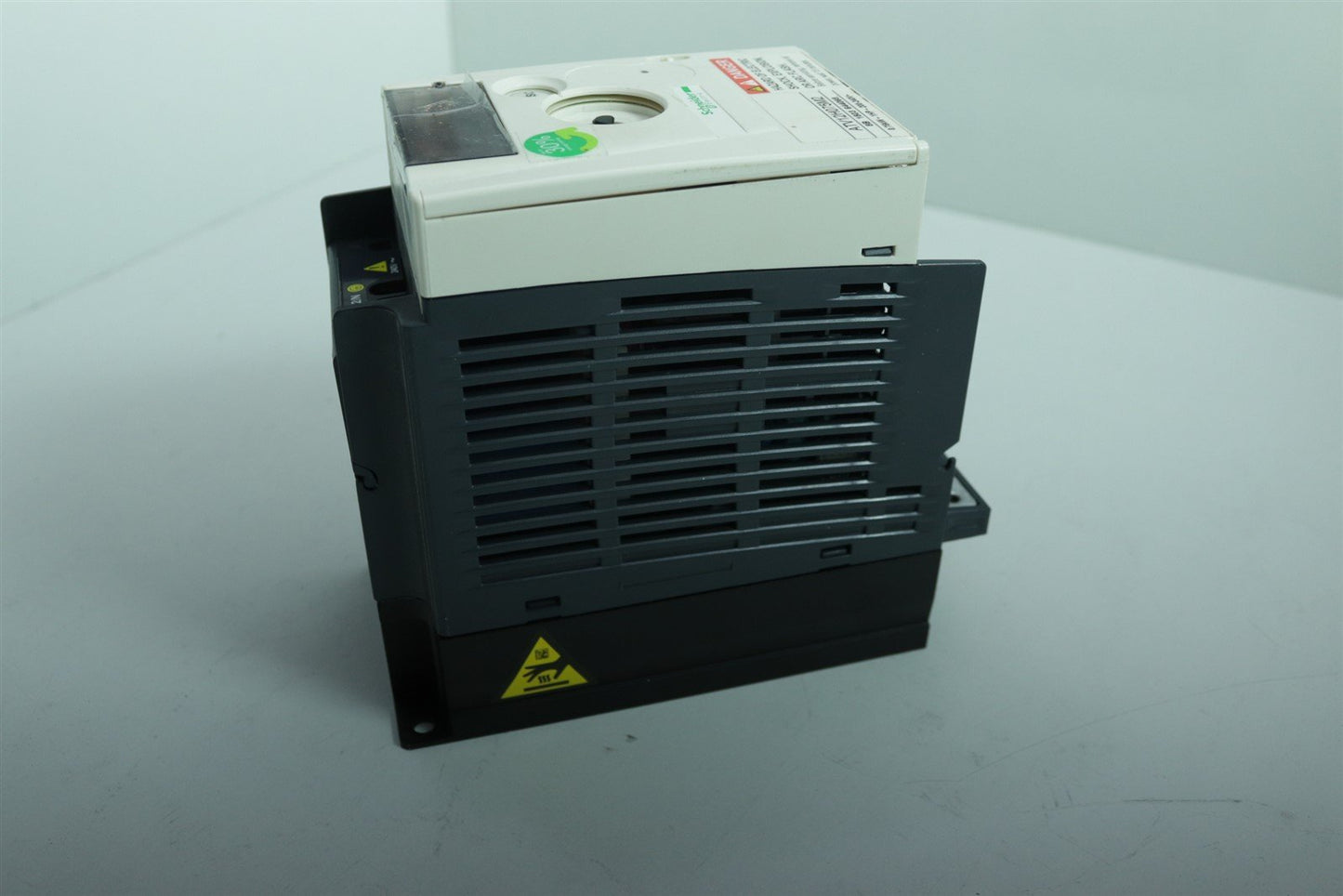 Schneider Electric Altivar ATV12H075M2 0.75W 1HP