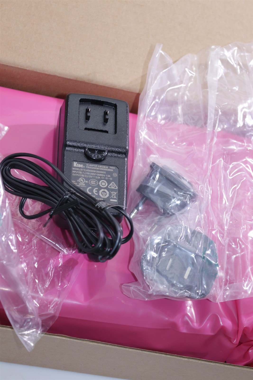 AudioCodes Mediant 500L M500L-V-4B GGWL00023 All-in-one Router VoIP