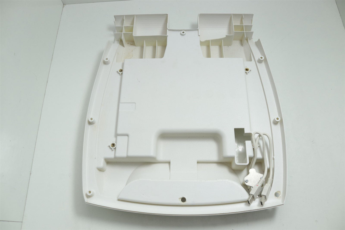 GE HealthCare Vivid S5/S6 Ultrasound Keyboard Back Panel