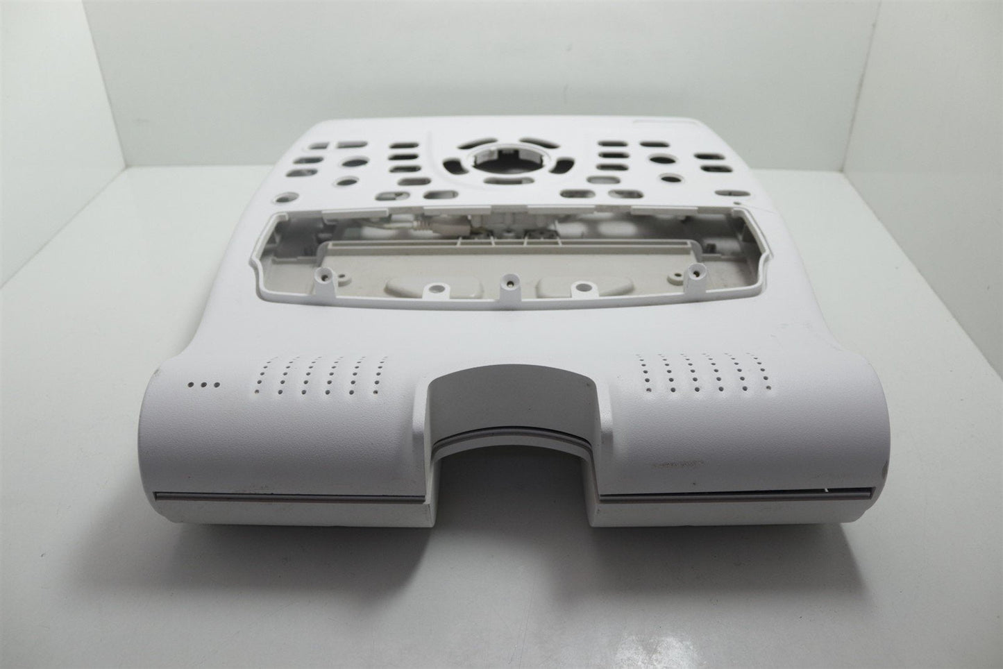 GE HealthCare Vivid S60/S70 Ultrasound Keyboard Panel
