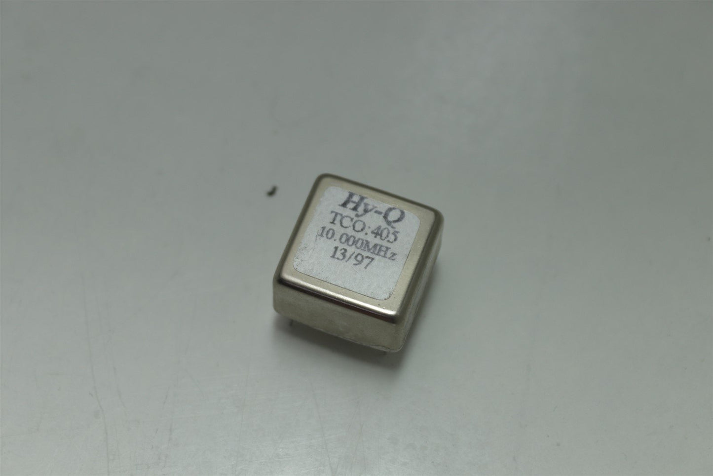 Hy-Q RF Precision Crystal Oscillator 10.000 MHz GPS OCXO TCO-405 TESTED GOOD