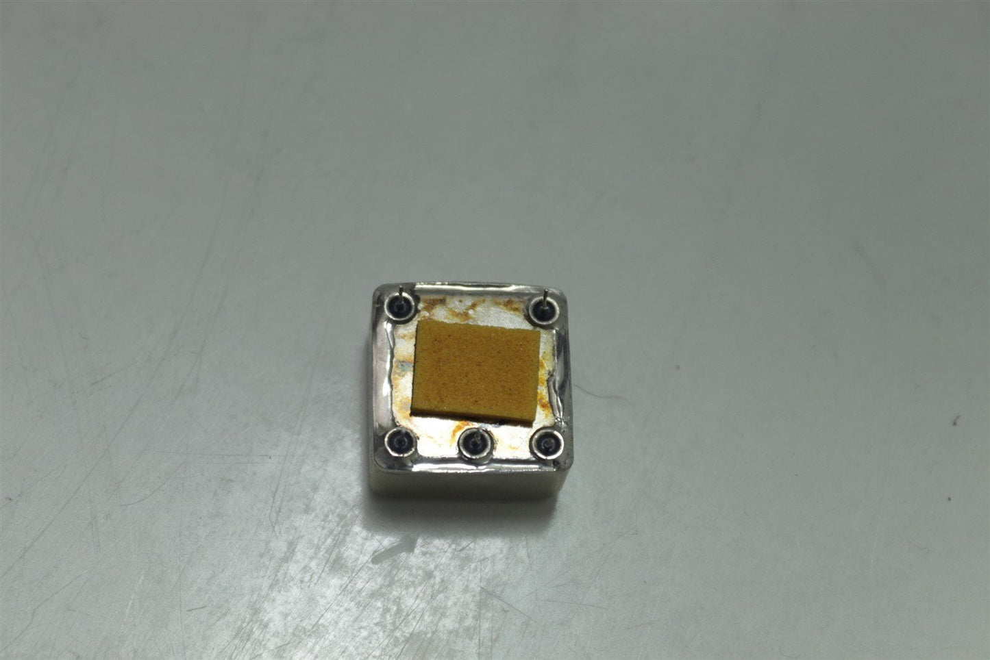 Hy-Q RF Precision Crystal Oscillator 10.000 MHz GPS OCXO TCO-405 TESTED GOOD