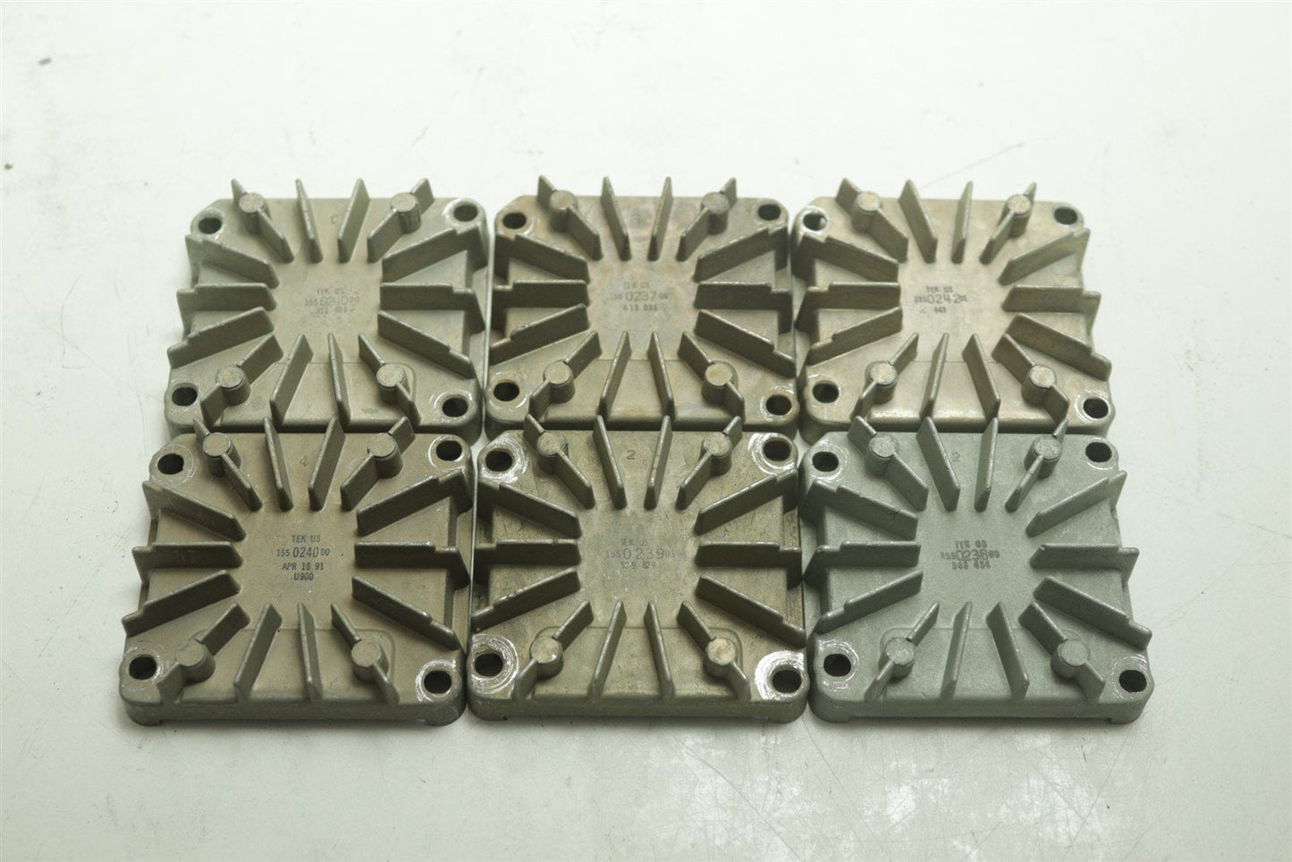 Tektronix LOT 6 PCS Hybrid ICs For 2445, 24xx Oscilloscopes