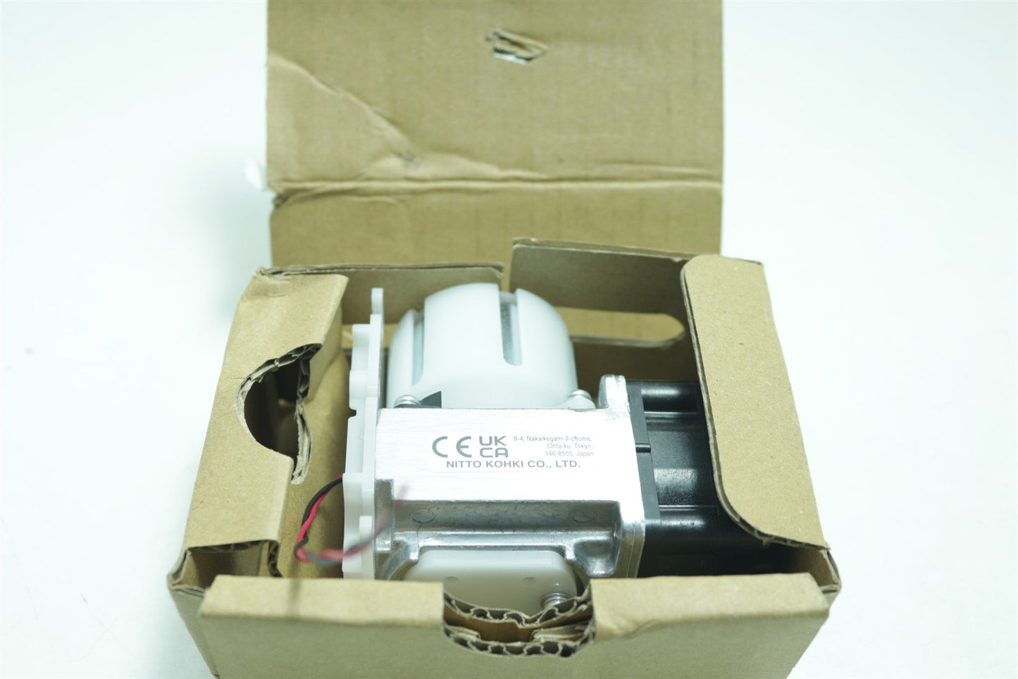Nitto Kohki 24VDC Compressor Vacuum Pump DP0102S-0001