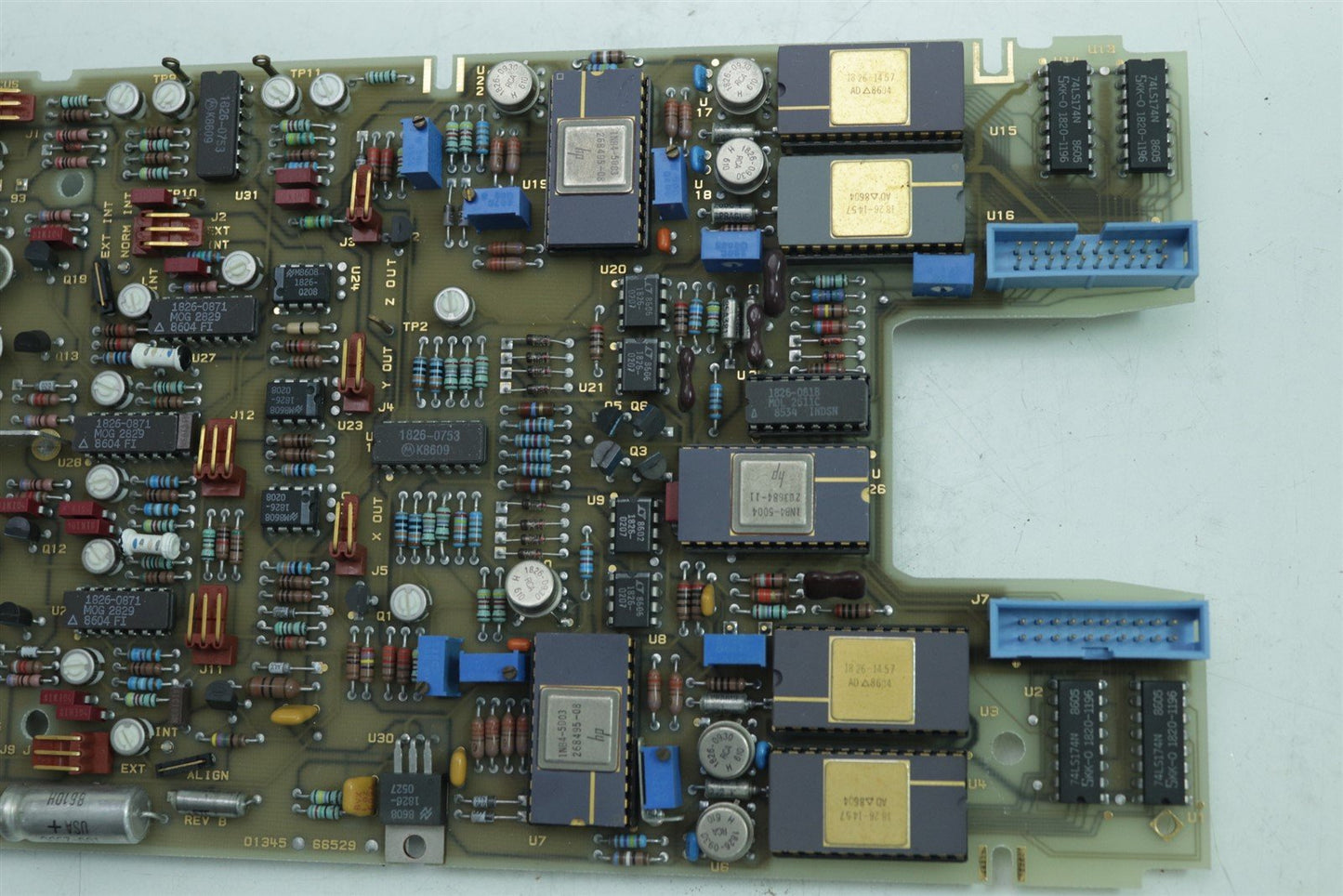 HP Agilent 3562A dynamic signal analyzer Parameter Analyzer 01345-66529