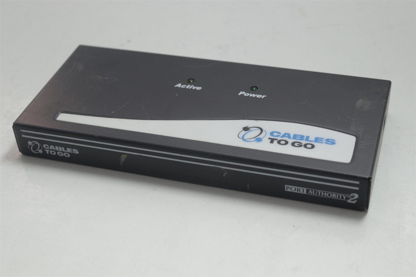 Cables to Go Port Authority 2 4-Ports External Video splitter