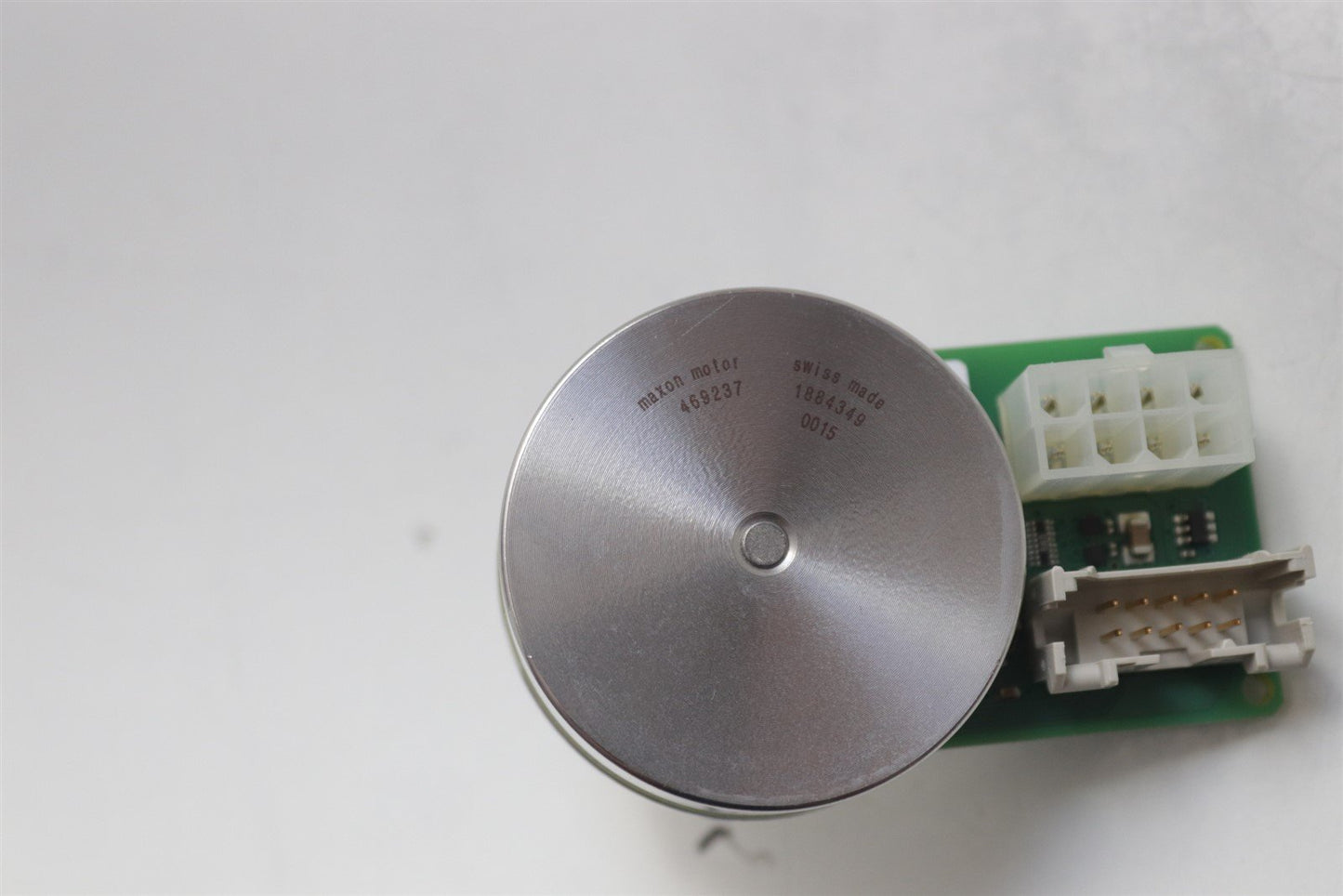 New Maxon 469237 Compact Servo Motors with Mile Inductive Encoders