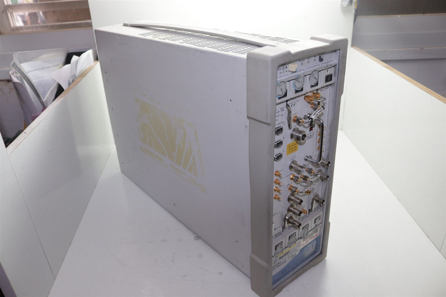 Agilent E8408A MainFrame w/ E8491B 89605B E2731B & E1439C Modules