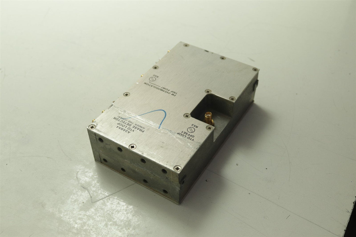 HP Agilent 8672A Signal Generator 2-18GHz A3A9A4 YTO Phase Detector